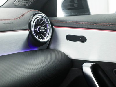 Mercedes CLA Coupè - foto 18