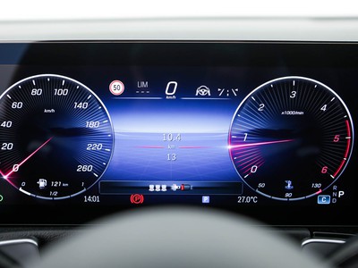 Mercedes GLB - foto 16