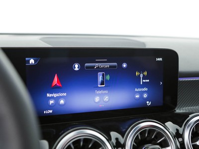 Mercedes GLB - foto 17