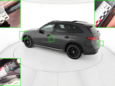 Apri le immagini dei danni