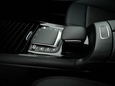 Mercedes GLA - foto 18