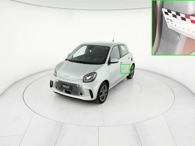 Apri le immagini dei danni