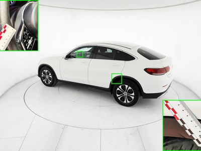 Apri le immagini dei danni