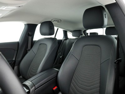 Mercedes CLA Shooting Brake - foto 13