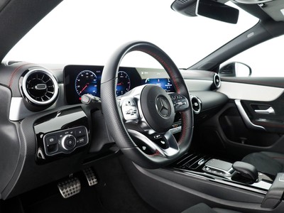 Mercedes CLA Shooting Brake - foto 11