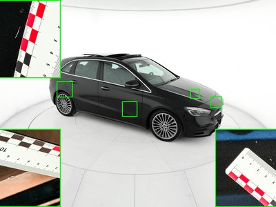 Apri le immagini dei danni