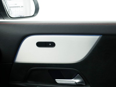 Mercedes GLA - foto 18