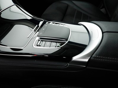 Mercedes GLC - foto 18