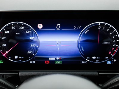 Mercedes GLA - foto 15