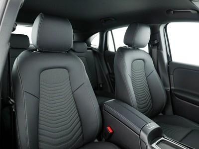 Mercedes GLA - foto 12