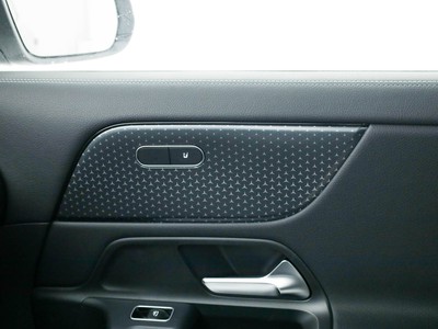 Mercedes GLA - foto 18