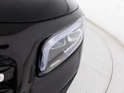 Mercedes GLB - foto 8