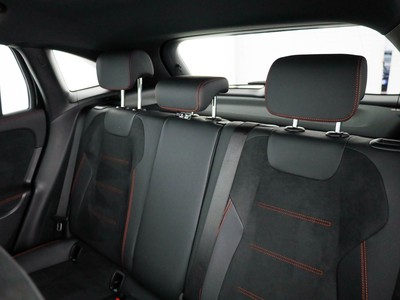 Mercedes GLA - foto 14