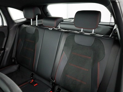 Mercedes GLA - foto 14