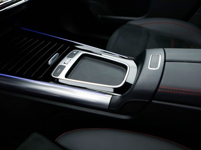 Mercedes GLA - foto 19