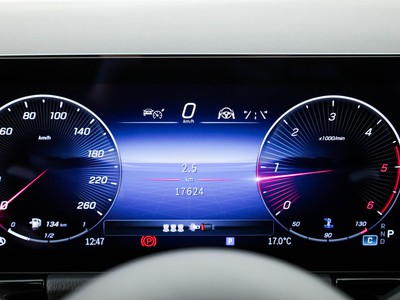 Mercedes GLA - foto 15