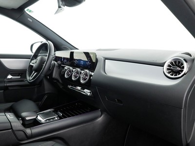 Mercedes GLA - foto 10