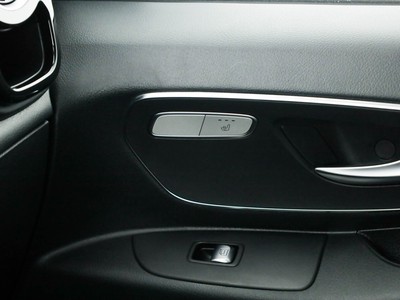 Mercedes Vito - foto 18
