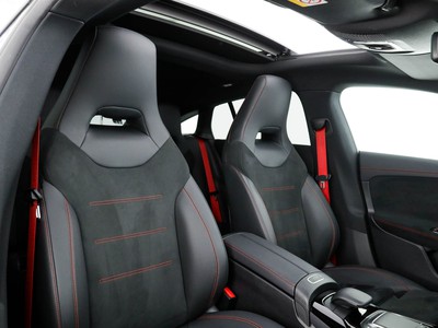 AMG CLA Shooting Brake - foto 12