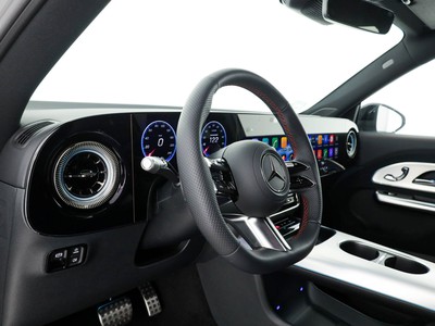 Mercedes GLB - foto 11