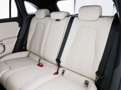 Mercedes GLA - foto 14