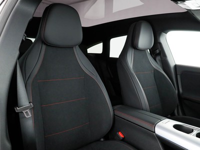 Mercedes CLA Shooting Brake - foto 12