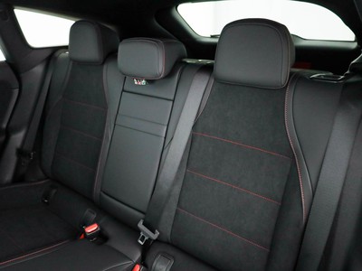 Mercedes CLA Shooting Brake - foto 14