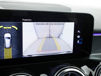 Mercedes GLB - foto 17