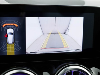 Mercedes GLB - foto 17