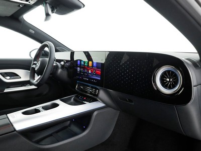 Mercedes CLA Shooting Brake - foto 10