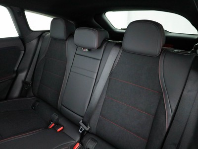 Mercedes CLA Shooting Brake - foto 14