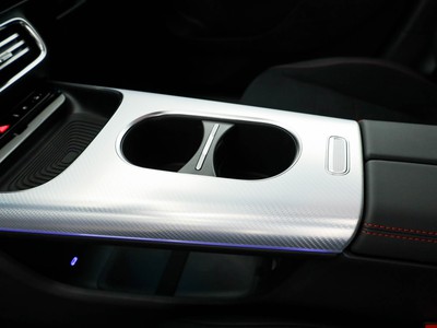 Mercedes GLB - foto 19