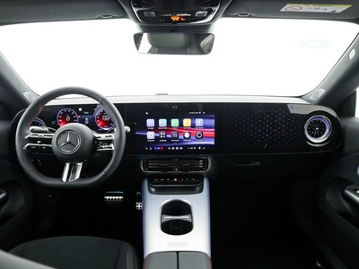 Mercedes CLA Shooting Brake - foto 9
