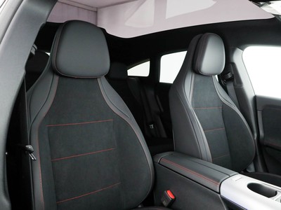 Mercedes CLA Shooting Brake - foto 12