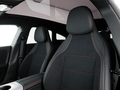 Mercedes CLA Shooting Brake - foto 13