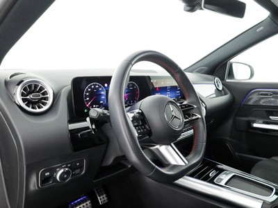 Mercedes GLA - foto 11