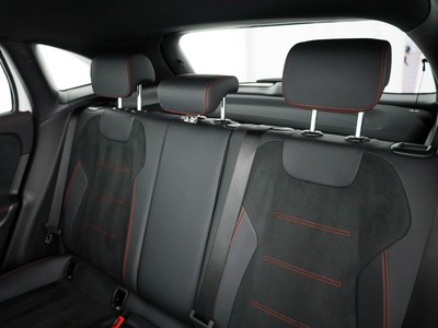 Mercedes GLA - foto 14