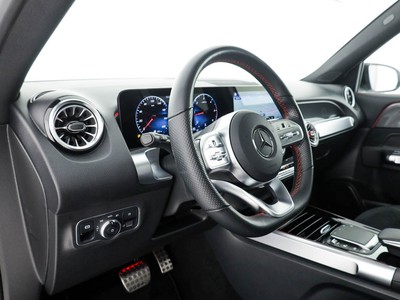 Mercedes GLB - foto 10