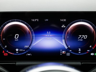 Mercedes GLA - foto 15