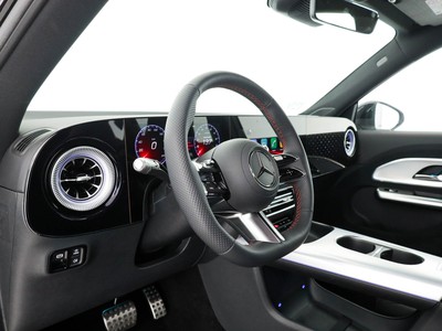 Mercedes GLB - foto 11