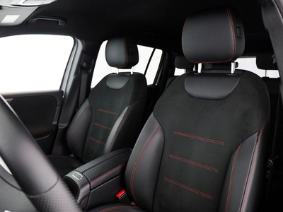 Mercedes GLB - foto 13