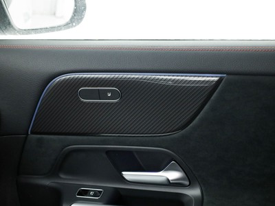 Mercedes GLA - foto 18