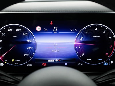 Mercedes GLC - foto 15