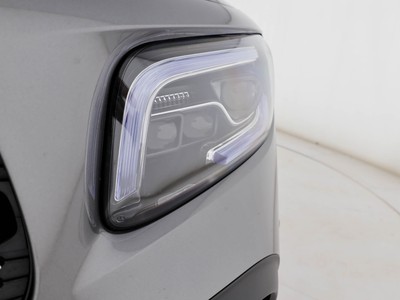 Mercedes GLB - foto 8