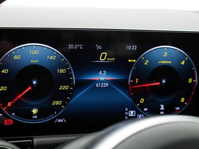 Mercedes GLA - foto 15