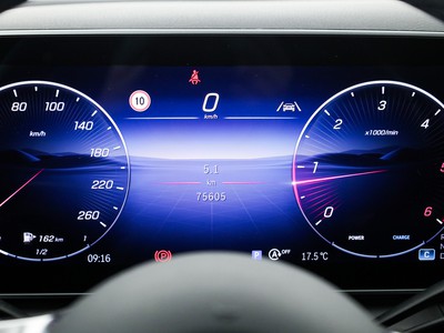 Mercedes GLC - foto 15