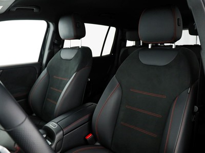 Mercedes GLB - foto 13