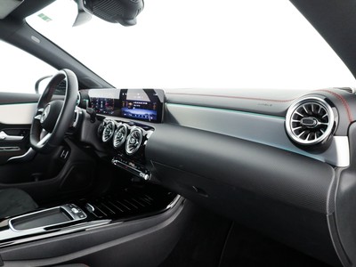 Mercedes CLA Shooting Brake - foto 10