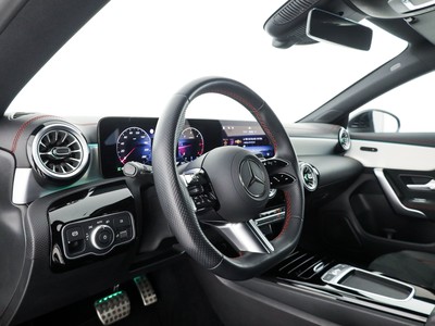 Mercedes CLA Shooting Brake - foto 11