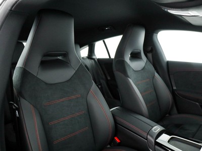 Mercedes CLA Shooting Brake - foto 12